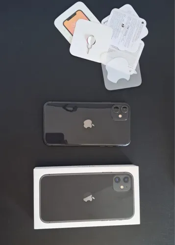 iPhone 11 - 128GB