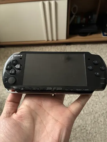 PSP 3001 DESBLOQUEADO COM 50 JOGOS + BRINDE