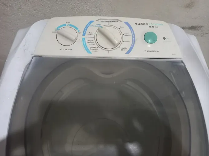 Máquina de Lavar 6kg da Electrolux