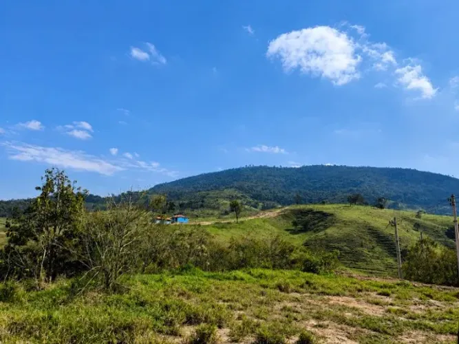 TERRENOS À VENDA EM PIRAPORA DO BOM JESUS | 1.000 m² CADA