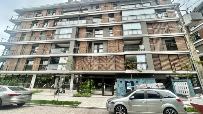 Apartamento em Jurerê - Florianópolis, SC