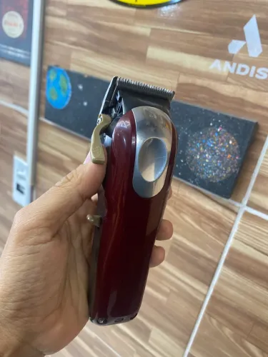 Máquina de cortar cabelo Wahl Magic Clip cordless