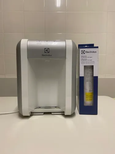 Filtro Purificador Eletrolux Painel Digital Bivolt Branco PE11B + Refil Original Novo