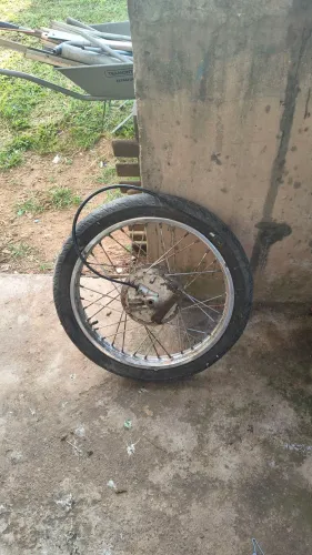 Roda completa da factor 