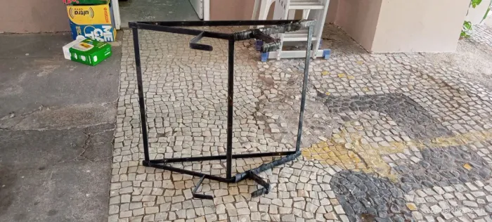 Suporte de teto para escada 