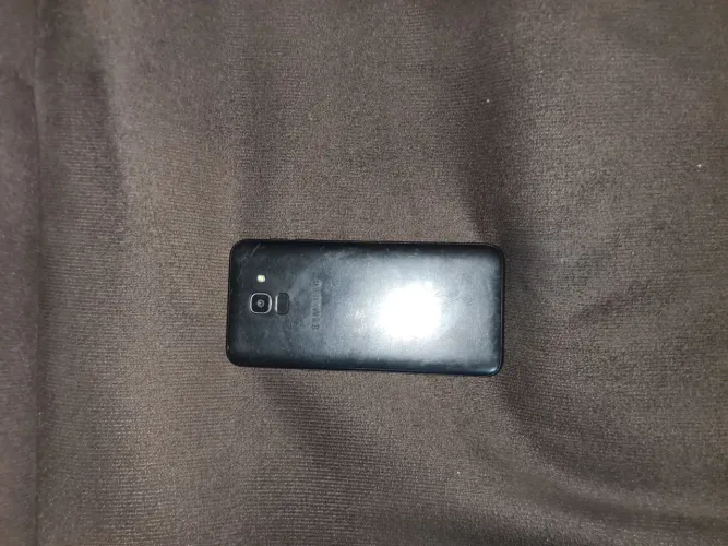 Celular SAMSUNG J2 UNICO DEFEITO TELA MAS TUDO FUNCIONANDO DE BOA SÓ TEM QUE TROCAR