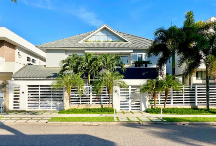 Casa em Del Lago em Barra da Tijuca - Rio de Janeiro