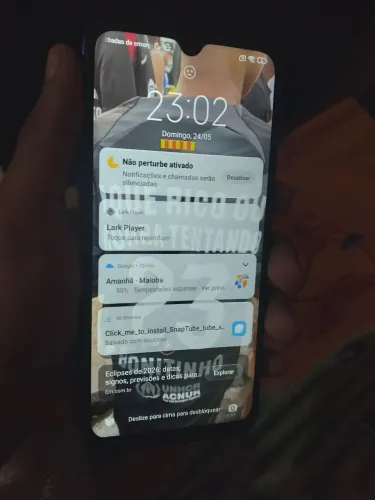 Troco em um iPhone tbm,nem um aranhao novinho, ,câmera boa tudo ok
