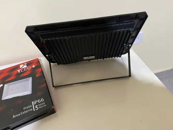 REFLETOR LED 400W NOVO NA CAIXA