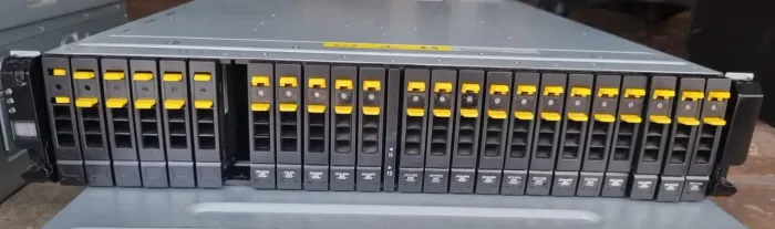 Gabinete para unidade SAS 3para-st1111 de 2,5 polegadas e 2U