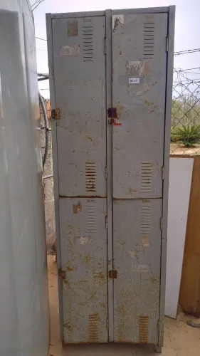 Armário em aço