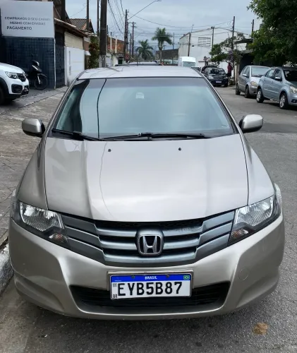 Honda City Sedan DX 1.5 Flex 16V Mec. 2011