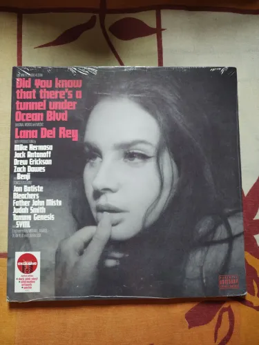 Disco de vinil Lana Del Rey Did you know there's a tunnel under Ocean Blvd Dark Pink LP
