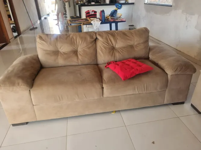 Sofá de 2 e 3 lugares