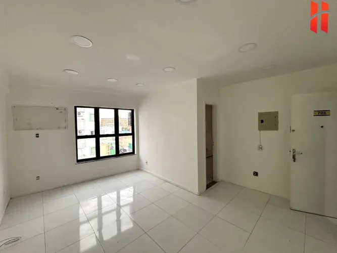 Sala Comercial | 27m² | Edifício Miquelina | Ótima localização