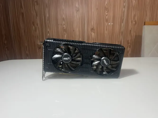 RTX 3060 12GB Palit - Muito conservada
