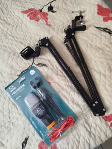 Kit podcast - Mic e suporte novo
