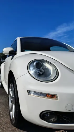 Volkswagen New Beetle 2.0 MI Mec./aut. 2010