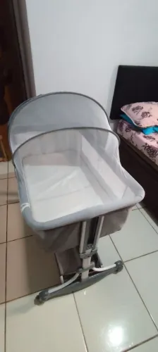 ? Berço Portátil com Mosquiteiro - NOVO, NUNCA USADO