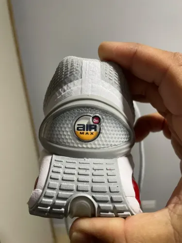 Tênis Nike Air Max Dn - Importado dos EUA (Novo e Sem Uso)