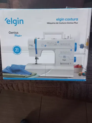 Maquina de costura elgin gênios plus 