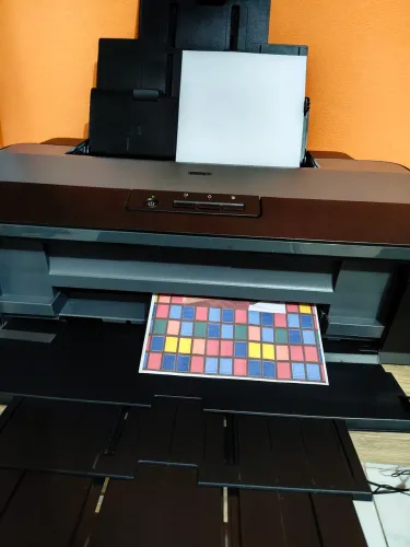 Vendo impressora L1300 Epson com tinta para sublimação