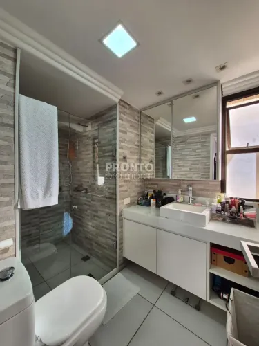 Apartamento com 4 quartos em Aflitos