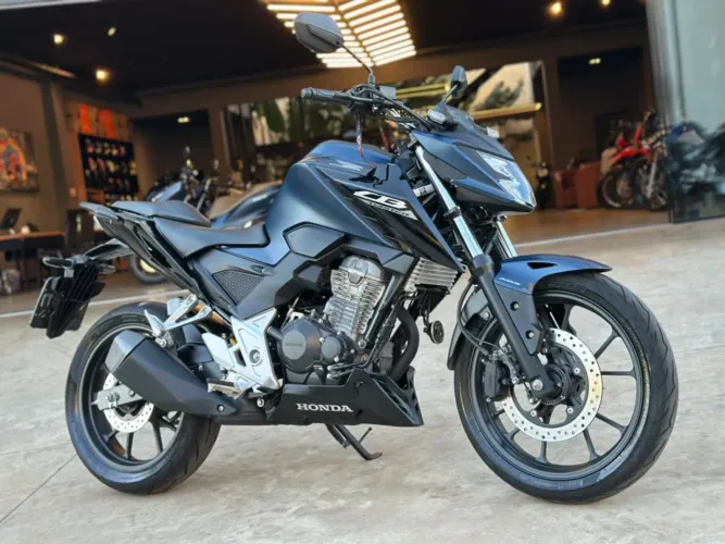 Honda Cb 300f twister abs 2025