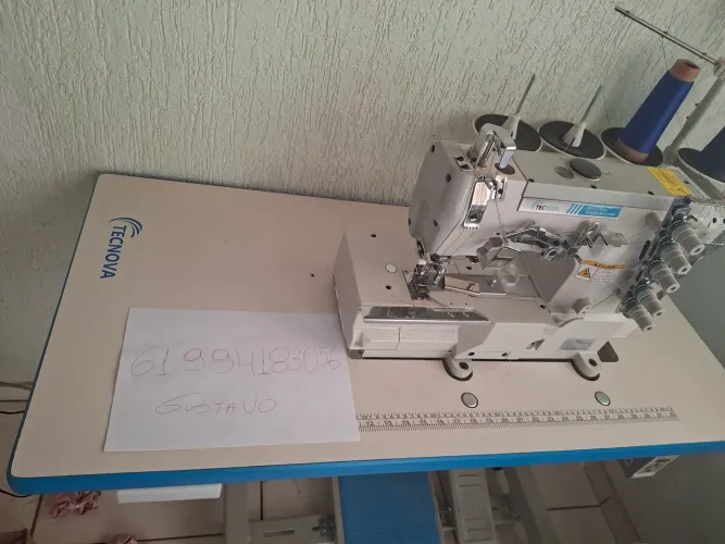 Maquina de costura galoneira
