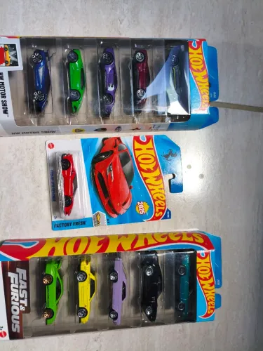 S90 Ferrari + Packs Fast e Motor show