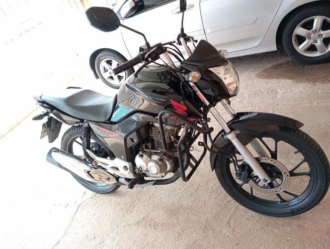 Honda fan 160 2020, apenas 52 mil km.
