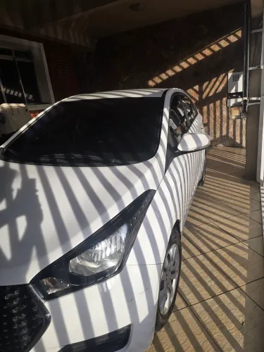 Hyundai HB20S C.style/c.plus1.6 Flex 16V Aut. 4P 2019