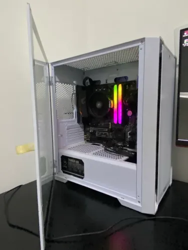 PC Gamer Completo Ryzen 5 5600G + 16GB RAM + 1TB NVMe + Monitor AOC 27? 240Hz