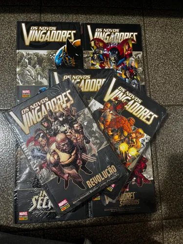 Lote de quadrinhos MARVEL