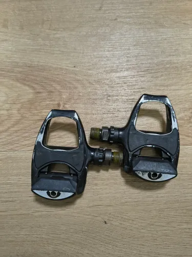 pedal shimano pd r550