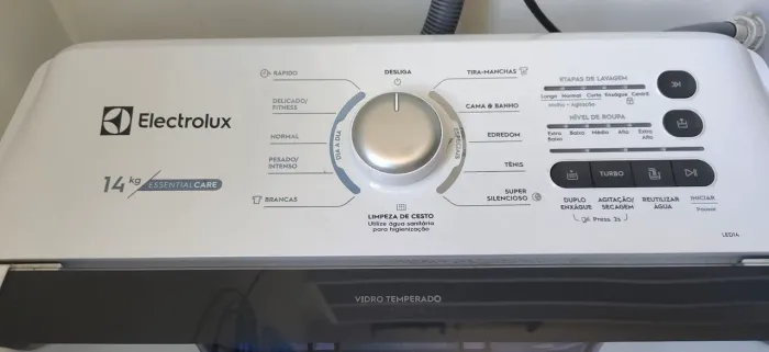 Máquina de lavar Eletrolux LED14