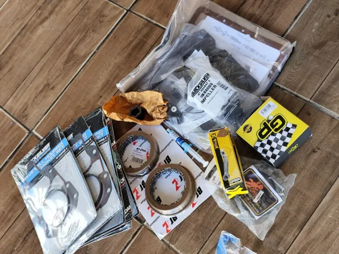 Peças de moto variadas!