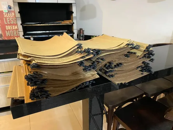 240 pastas suspensas