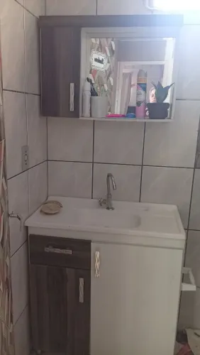 Armário completo para banheiro