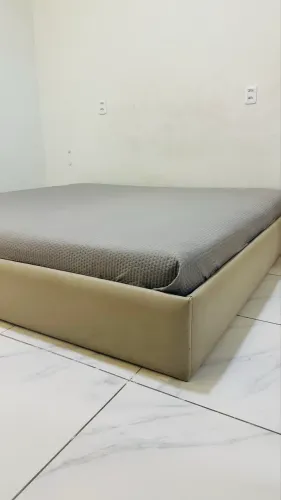 Cama king size estilo Japonesa