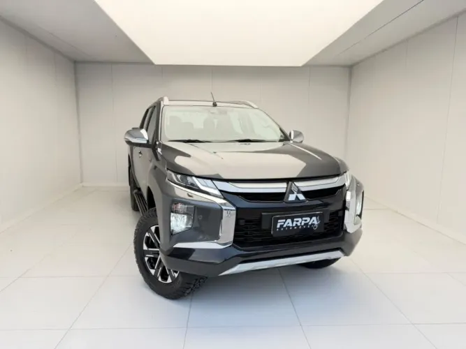 Mitsubishi L200 Triton Sport HPE-S 2.4 CD Dies. AUT 2024