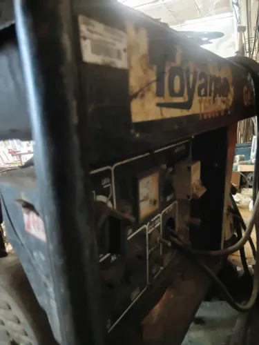 Gerador toyama diesel 6kva bivolt parado !