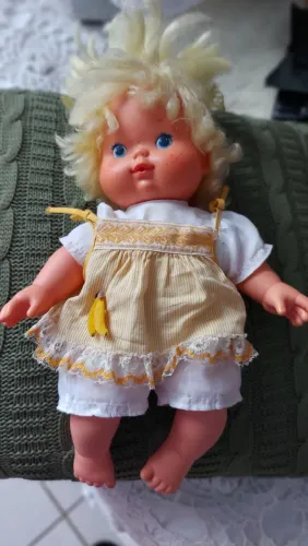 Boneca Moranguinho Coleção Bananinha