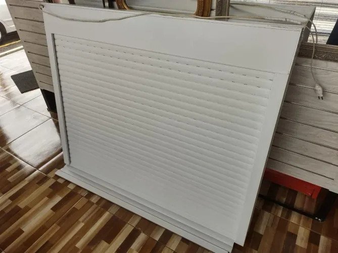 Janela em PVC NOVA 1,50 x 1,00 AUTOMÁTICA INTEGRADA