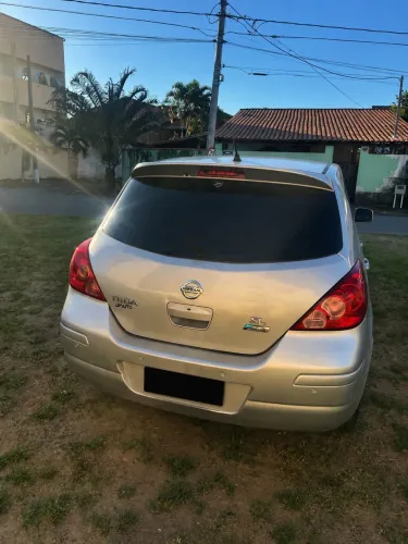 Nissan Tiida SL 1.8/1.8 Flex 16V Mec. 2013