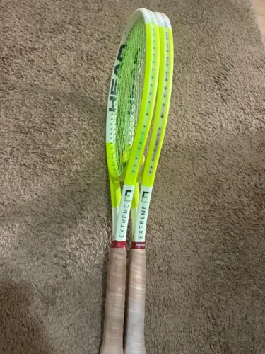 PAR DE HEAD EXTREME MP (MODELO ATUAL) + RAQUETEIRA HEAD EXTREME