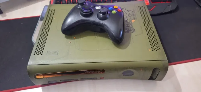 Xbox 360 FAT Edição Limitada - Halo - Destravado RGH