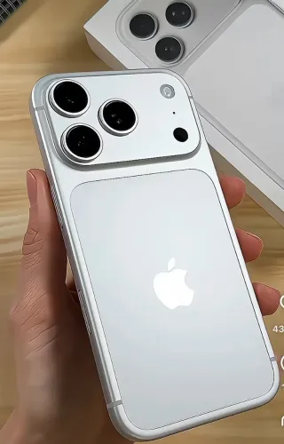 iPhone 17 pro LACRADO