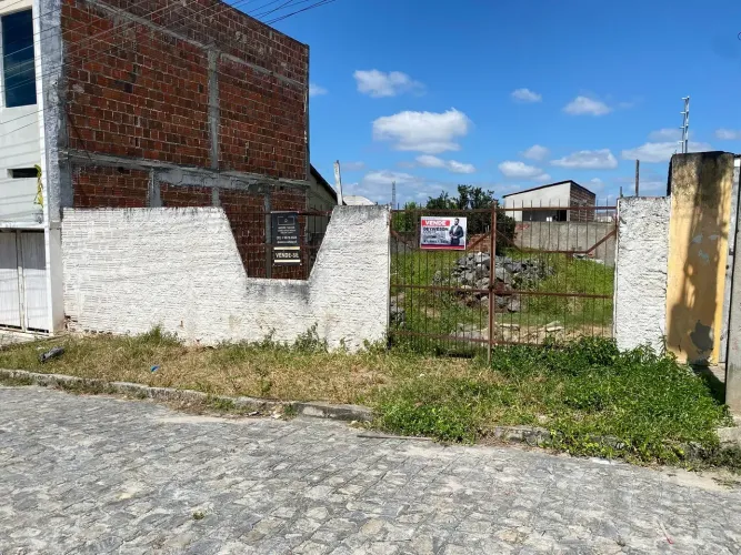 Terreno á venda no bairro Bodocongo