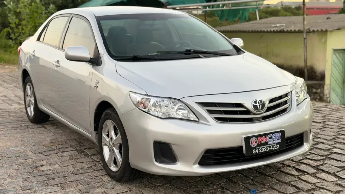 Toyota Corolla GLI 1.8 Flex 16V Aut. 2013